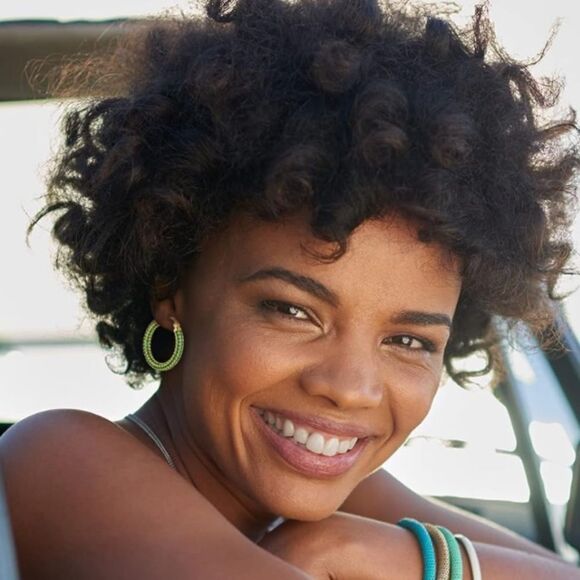 14K Yellow Gold Sterling Silver with Emerald Green Cubic Zirconia Hoop Earrings - Picture 6 of 7